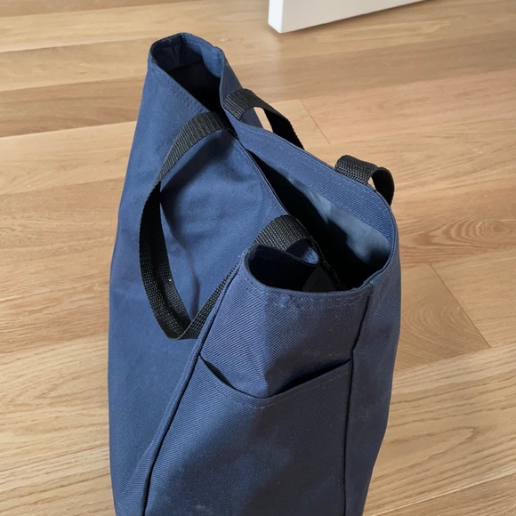 Navy Blue Monogrammed tote - $10 per bag - Picture 3 of 3